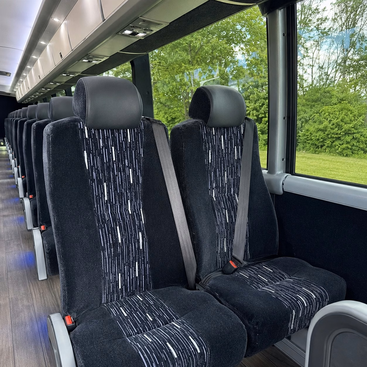 how where and when you are traveling affects camden bus rental rates